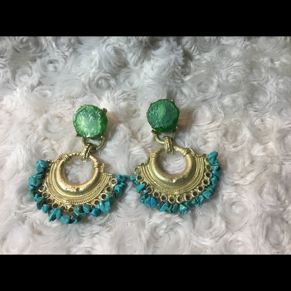 Bohemian Queen Turquoise Earrings - Picture 5 of 6